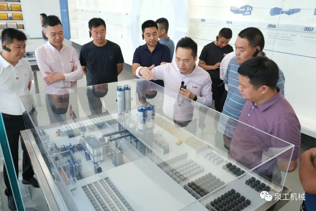 工业固废网考察团一行莅临威尼斯人娱乐城股份考察交流