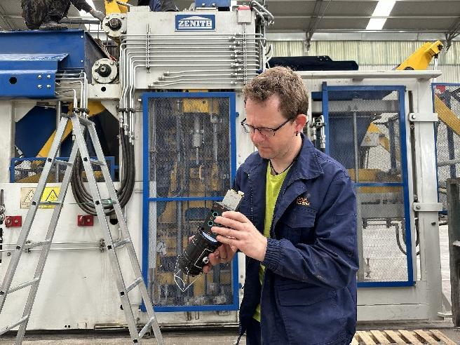 服务质量万里行∣威尼斯人娱乐城德国策尼特公司服务经理回访山西老客户