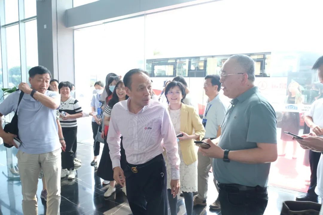 促进中德交流 欧美同学会走进威尼斯人娱乐城参观交流