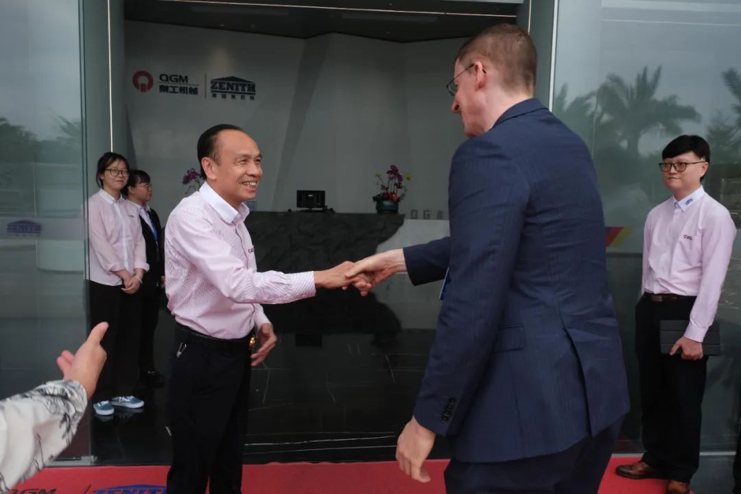 德国驻广州总领事鲁彦莅临威尼斯人娱乐城参观考察