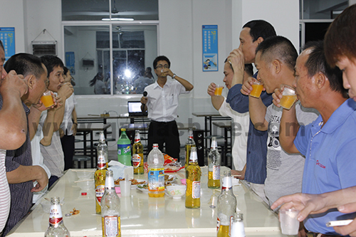 威尼斯人娱乐城举办八月份员工生日聚餐活动